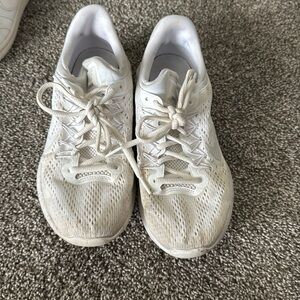 Nike White Running shoes